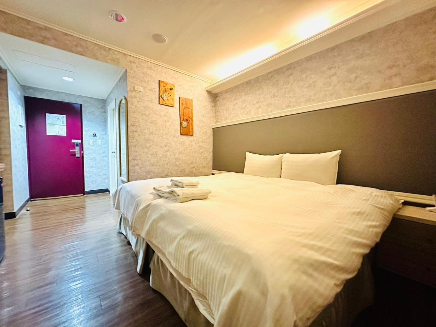 Elizabeth Hotel Taizhong Zewnętrze zdjęcie
