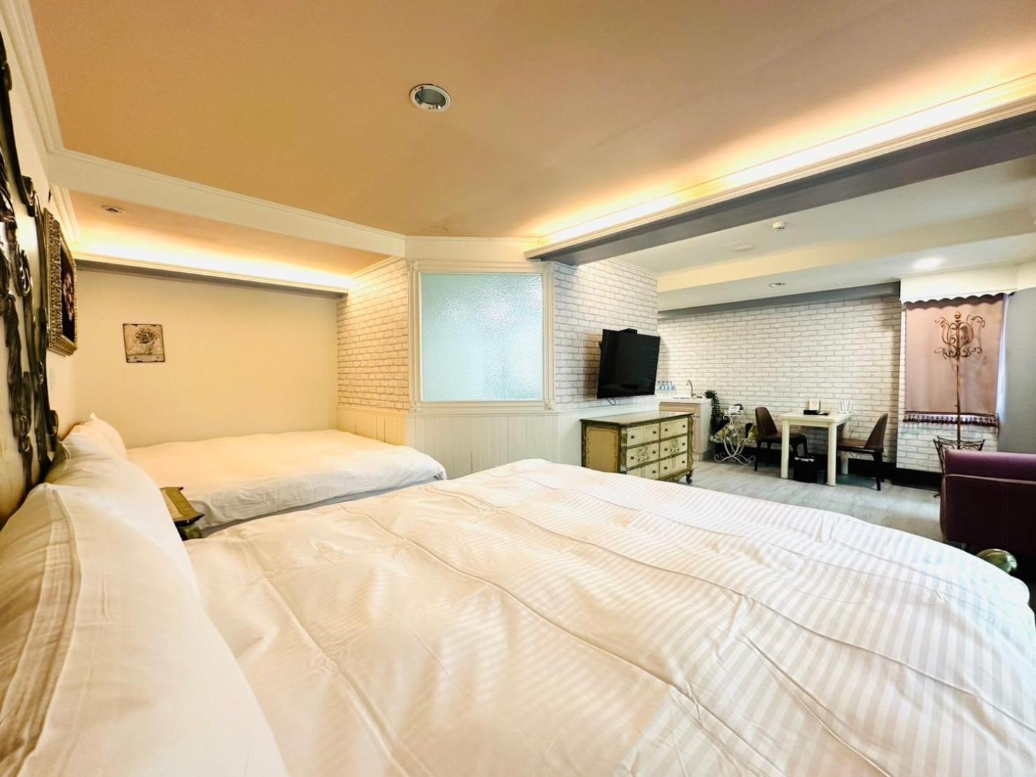 Elizabeth Hotel Taizhong Zewnętrze zdjęcie