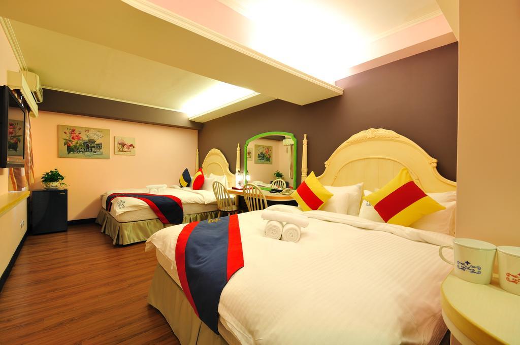 Elizabeth Hotel Taizhong Zewnętrze zdjęcie