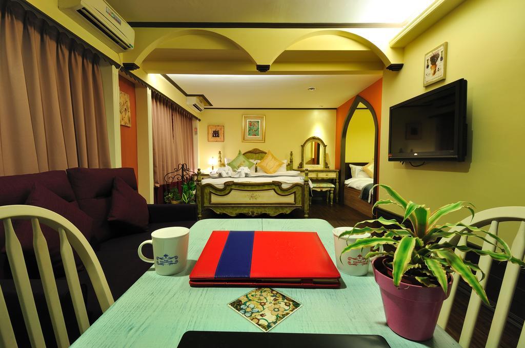 Elizabeth Hotel Taizhong Zewnętrze zdjęcie