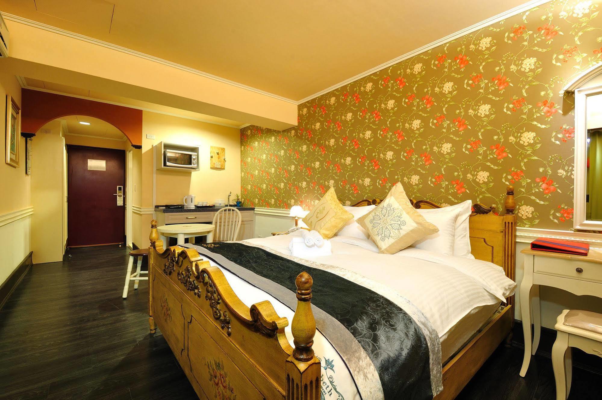 Elizabeth Hotel Taizhong Zewnętrze zdjęcie