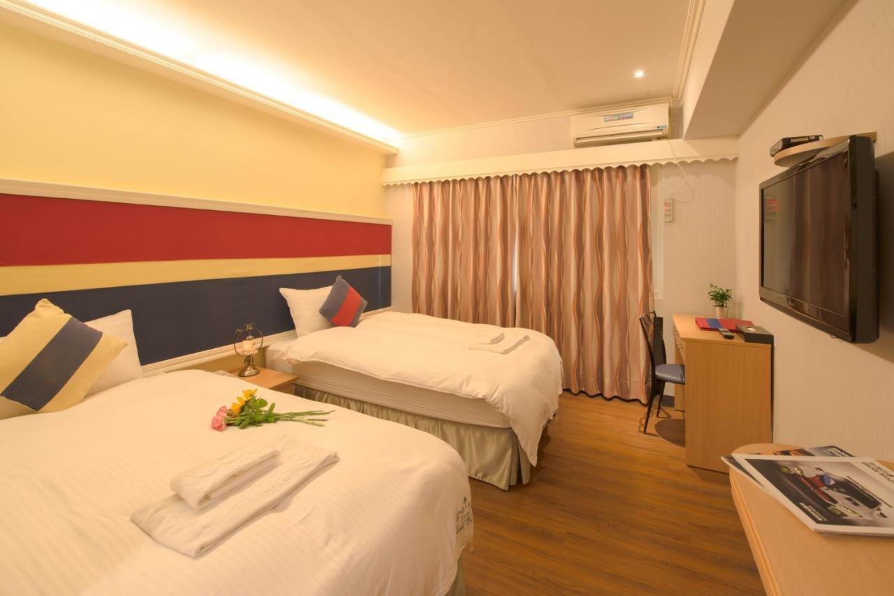 Elizabeth Hotel Taizhong Zewnętrze zdjęcie
