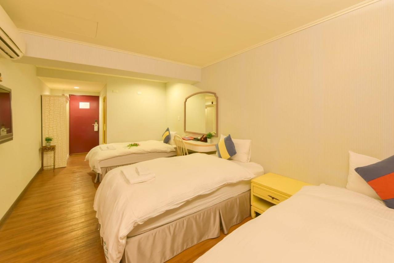 Elizabeth Hotel Taizhong Zewnętrze zdjęcie