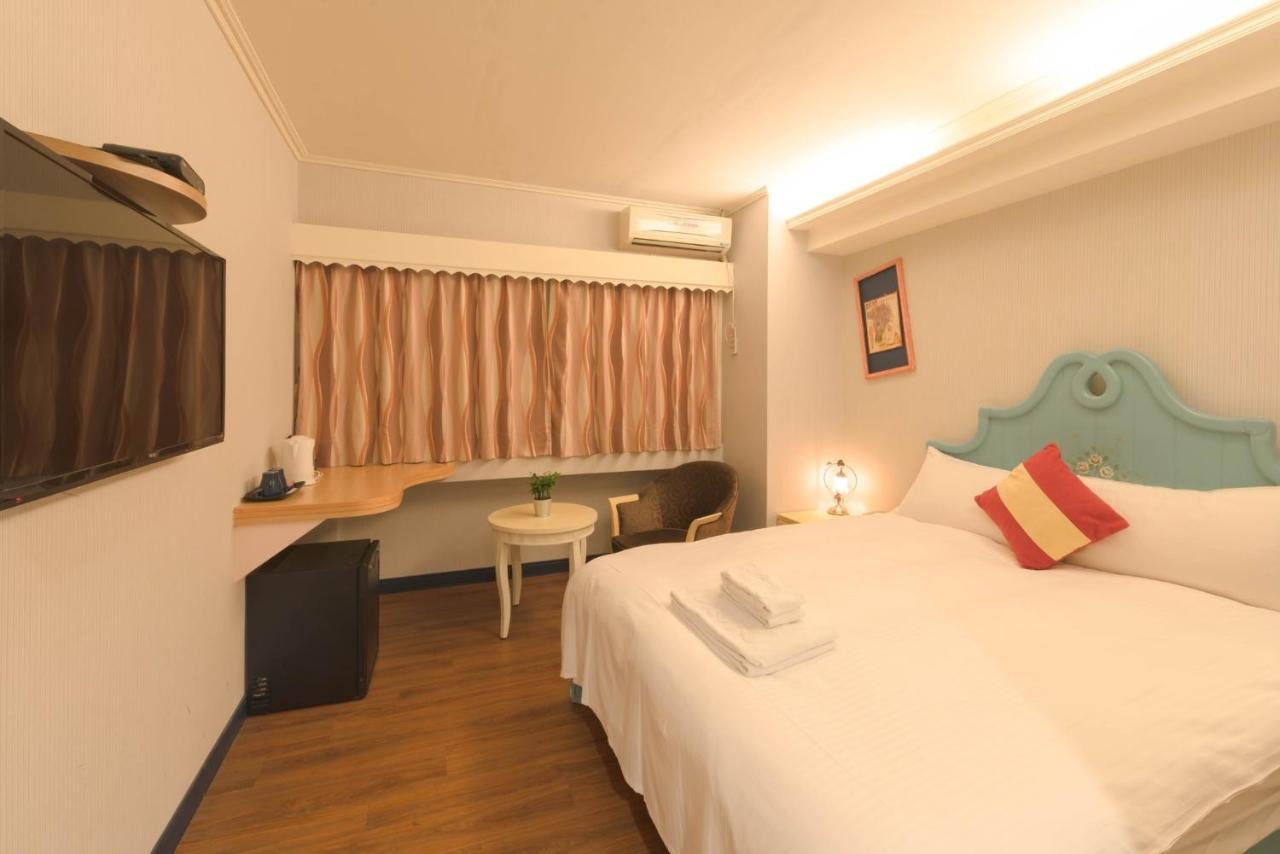 Elizabeth Hotel Taizhong Zewnętrze zdjęcie